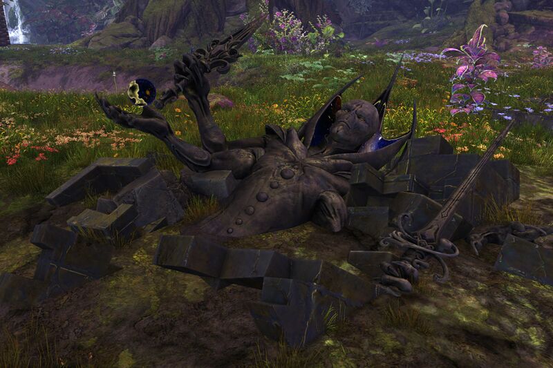 File:Toppled Statue.jpg