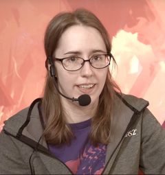 Tracey West.jpg