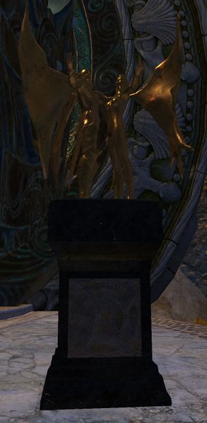 File:Twin Largos' Chest.jpg