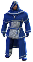 Devout armor norn male front.jpg