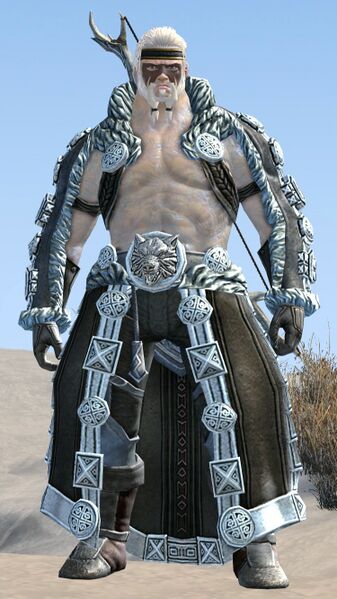 File:Son of Svanir bow.jpg