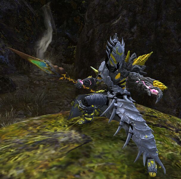 File:Titan Specialist Tante.jpg
