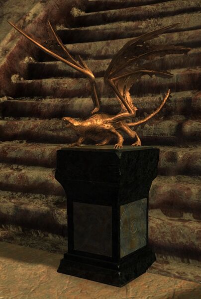 File:Bronze Tequatl Trophy.jpg