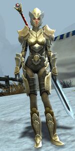 Lionguard human heavy 1 (greatsword).jpg