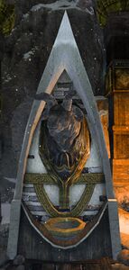 Minotaur Totem (Angvar's Trove).jpg