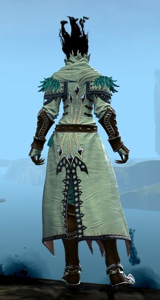 File:Ghostly Outfit sylvari female back.jpg