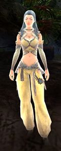 Nayeli.jpg