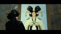 Joon looking at a painting of her half-sister Ihn in the Guild Wars 2: End of Dragons Gameplay Features trailer.