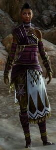 Sunspear Alchemist Recruit female.jpg