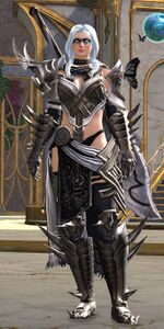 Janthir Gear Onlooker.jpg
