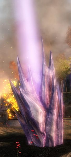 File:Searing Crystal (destructible object).jpg