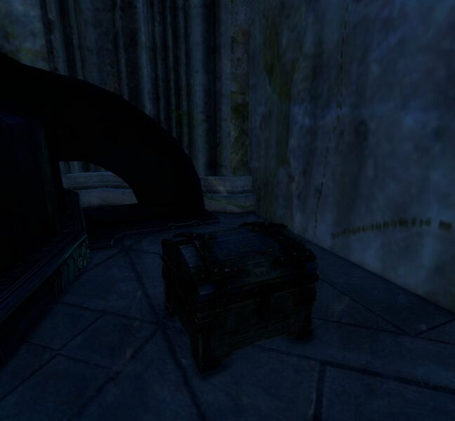 File:Brotherhood Lieutenant's Chest.jpg