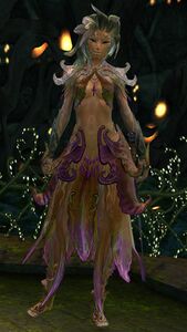 Sylvari female 2 (sword).jpg