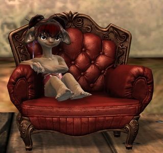 Club Chair asura female.jpg
