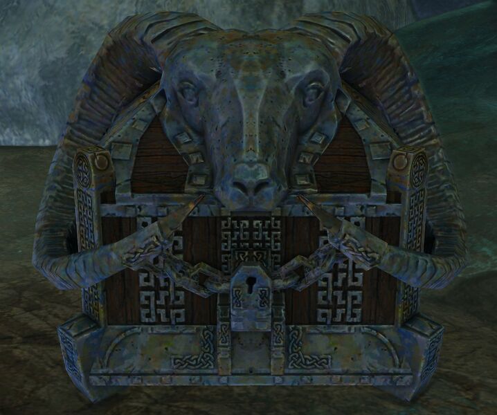 File:Treasure Chest (Claw's Roost).jpg