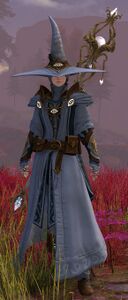 Astral Ward Mage norn female 4.jpg