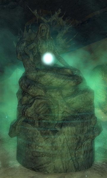 File:Statue of Melandru (Arah activated).jpg