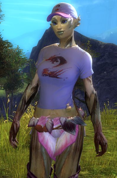 File:Dragon Emblem Shirt.jpg