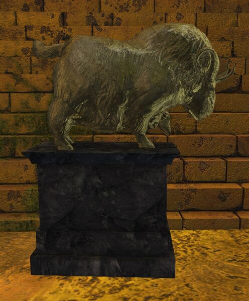 File:Mists Dolyak Statue (scale).jpg