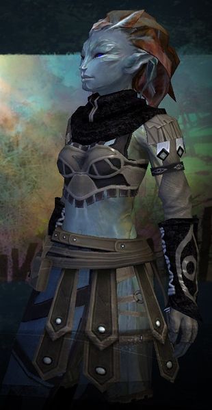 File:Tactician Sarrena (cinematic).jpg