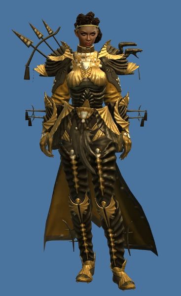 File:Mini Queen Nadijeh.jpg
